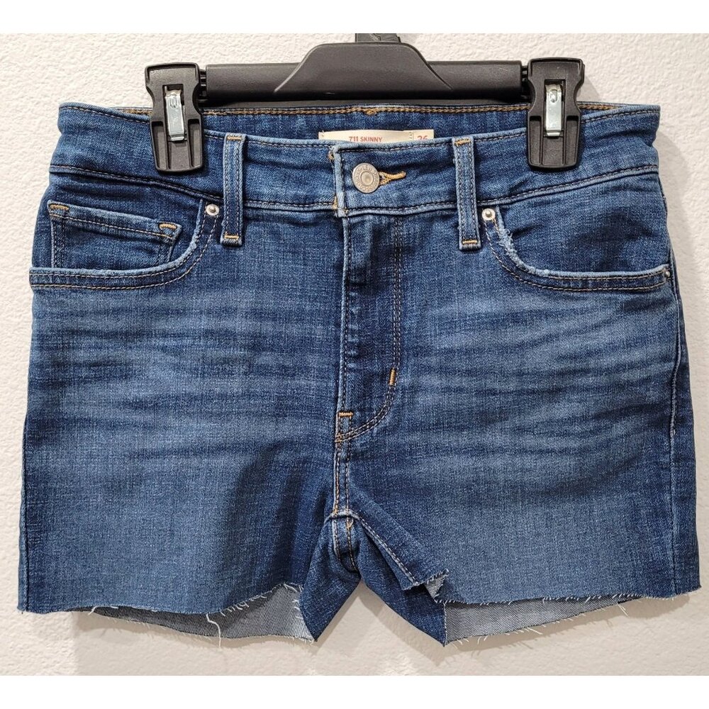 Women's Levi Strauss 711 Skinny Blue Denim Cut-Off Raw Hem Shorts Size 26